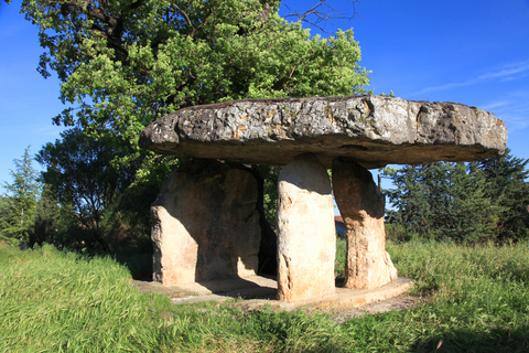 Vue sur un dolmen