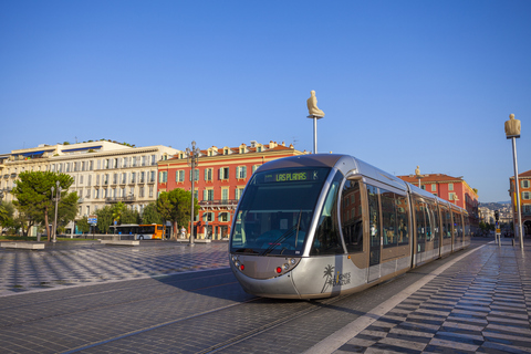  Tramway à Nice, France
