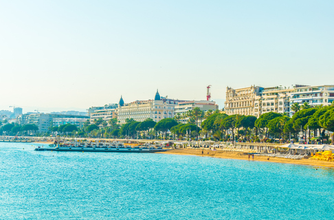 Bord de mer de cannes, France