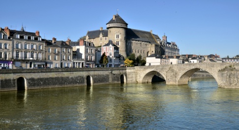 Rivière de la Mayenne à Laval