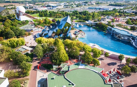 Vue aérienne du Futuroscope