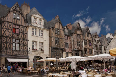 Place Plumereau à Tours