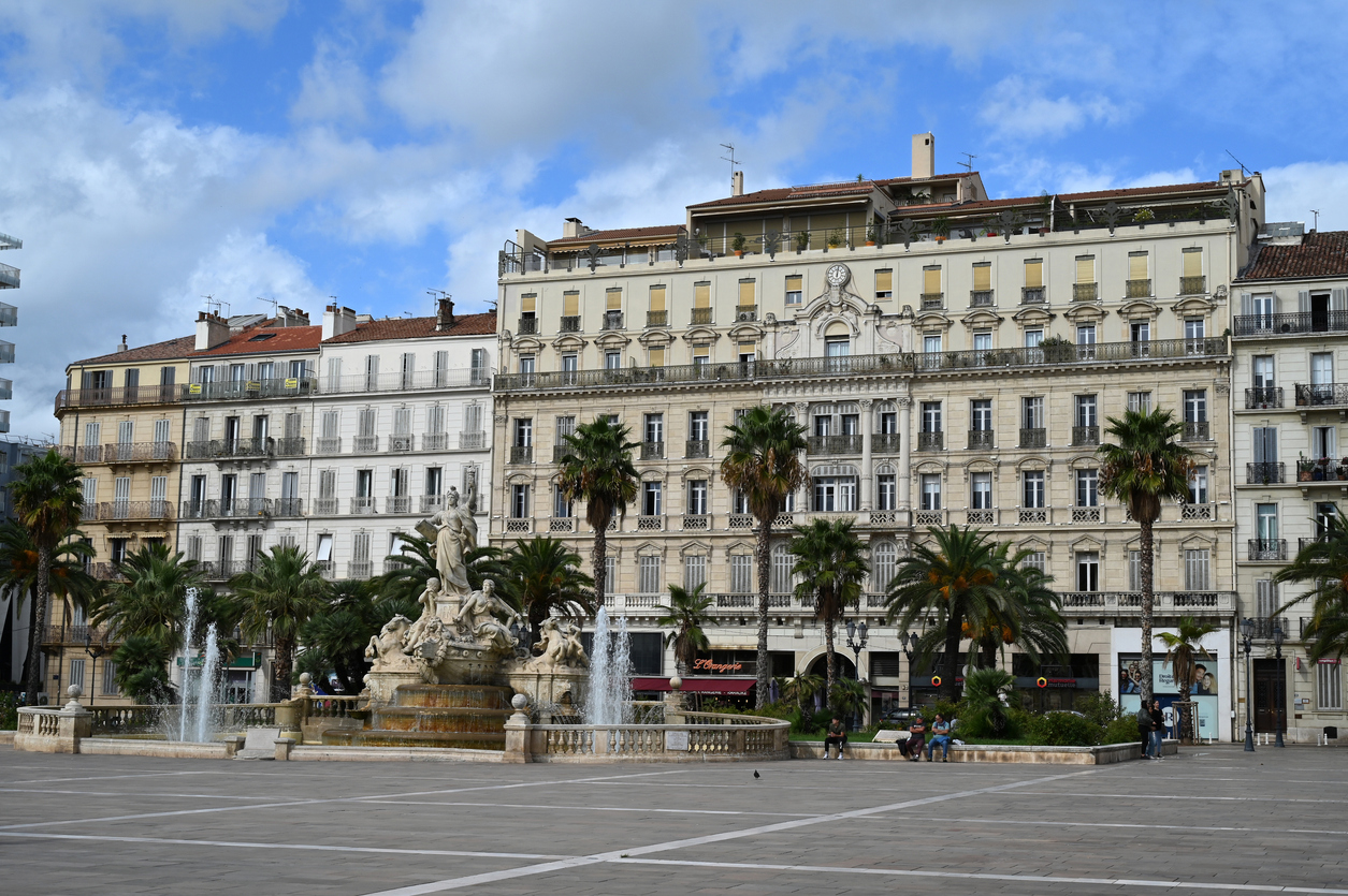 
<span>Visiter Toulon en 1 jour ? Let’s GO !</span>
