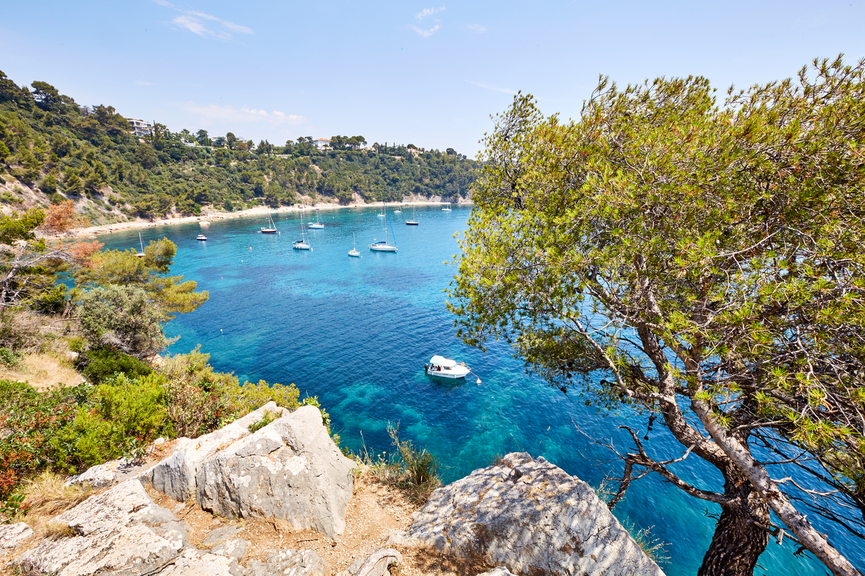 
<span>Les meilleures plages de Toulon, du Mourillon à l’Anse Magaud</span>
