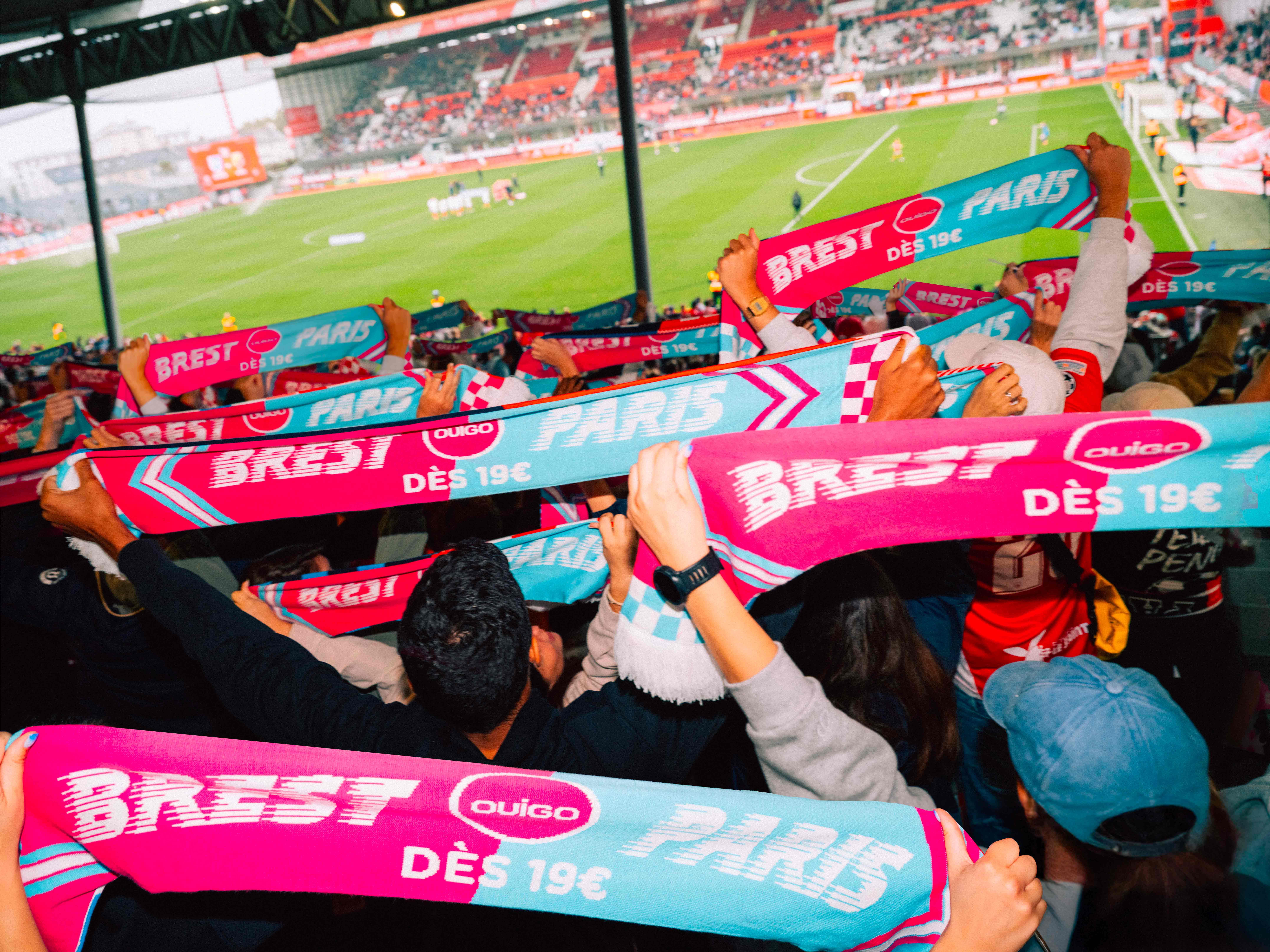 Le foot, les petits prix, et l’ambiance OUIGO : combiné gagnant !